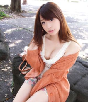 洞内泉滴滴洞外草萋萋杜甫